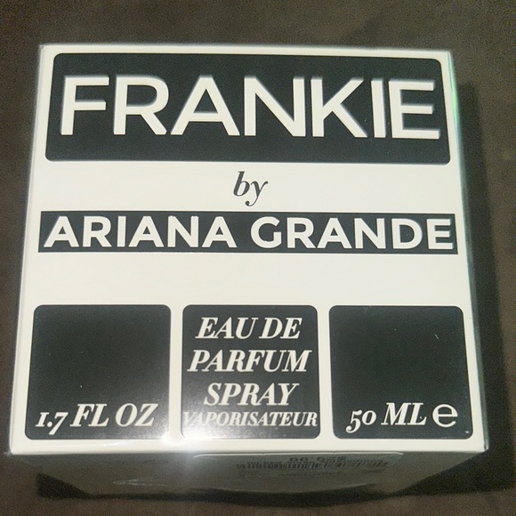 Ariana Grande Frankie Eau de Parfum - Black and White - Picture 1 of 3